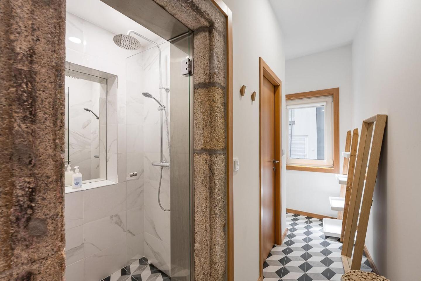 Guestready - Bright Duplex In Downtown Hotel Porto Luaran gambar